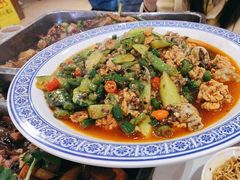 -沈姐万州烤鱼(沙坪坝七中店)