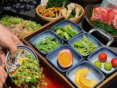 -楠小云·云南鲜菌·鲜牛自助火锅(九眼桥店)