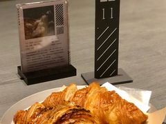 焦糖牛角包-来回·咖啡(钟村咖啡豆店)