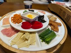 -芸南道·过桥米线(昆明老街旗舰店)