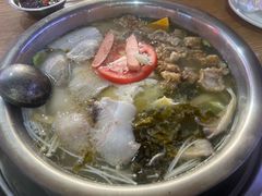 -泸州酸菜豆花火锅川师店