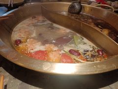 -小龙坎火锅(湖滨银泰in77店)