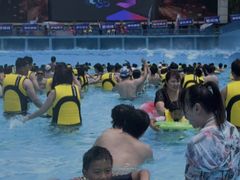 -欢乐水魔方水世界