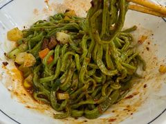 -秦君宝手擀菠菜面(金花路店)