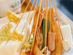 -两三事小郡肝串串香火锅(桂庙店)