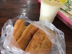 豆浆油条-琼海·狮椰美食楼