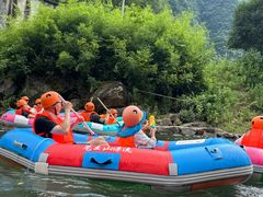 -安吉龙王山峡谷漂流