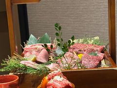 -山川小町·极番烧肉(新地假日广场店)