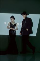 -至臻微拉婚纱摄影