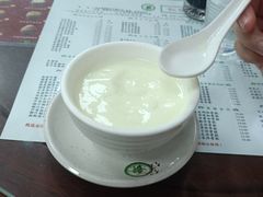 -仁信双皮奶(东川路店)