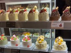 -罗森尼娜(德思勤店)