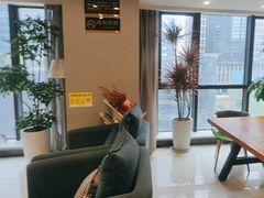 -橙曼酒店(双子塔环球中心店)