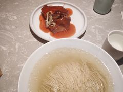 姑苏卤鸭-松鹤面馆·古法焖肉面(观前店)