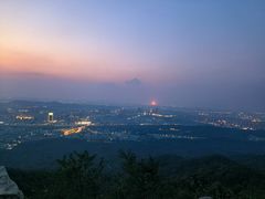 -紫金山山顶公园