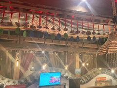 -老牌坊云南鱼豆花火锅(爱建店)