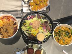 -W COLLECTIVE  DESSERT SHOP