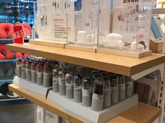 -名创优品(江南新地店)