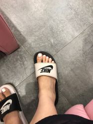 -蜜丝卡伦美甲美睫半永久