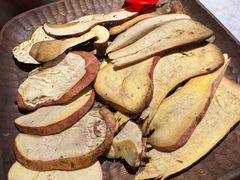 -芸山季·云南野生菌火锅(人民广场来福士店)