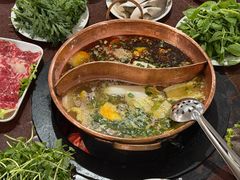 -朝伟清真铜瓢牛肉馆(三十年老·店)