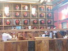 -先启半步颠小酒馆(白麓里店)