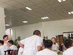 -荣生萝卜汤饭店