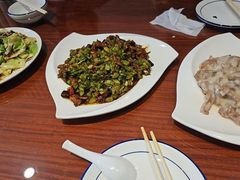 怪味牛柳-恩宏德餐馆(平山道店)