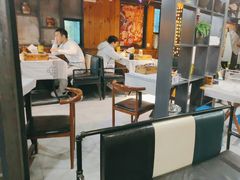 -云晓光头烧烤吧(盛夏店)