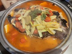 -令狐冲·炭烤活鱼(宝龙店)