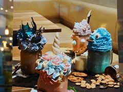 -Benjamin Browns Bistro & Bakery