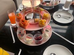 -亚龙湾喜来登·美景台大堂吧