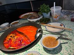 -鸿姐老火锅(疁城新天地店)
