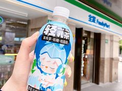 -全家便利店(上海火车站站二店)