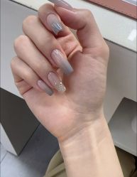 -济南花里美甲美睫