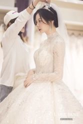 -Lady  Jane高端婚纱礼服馆