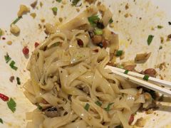 -漆黑觉米粉(三里屯店)