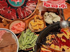 -周小明火锅(黑金冠社区店)