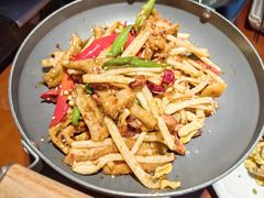 -魏铭鱼头捞饭(晋阳路店)