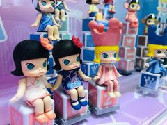 -泡泡玛特POPMART(上海环球港店)