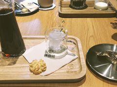 -ZING COFFEE 镜咖啡