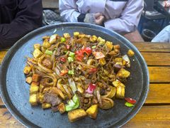 -老周炒拨拉(甘州总店)