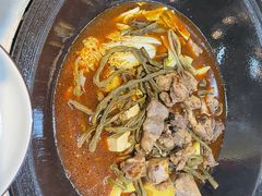 -炖四方东北铁锅炖·烧烤小龙虾(中豪国际店)