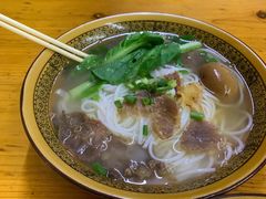 -肇兴特色牛肉粉