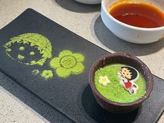 -海底捞火锅(新松江路生日主题店)