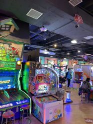 -卡通尼乐园(银泰店)