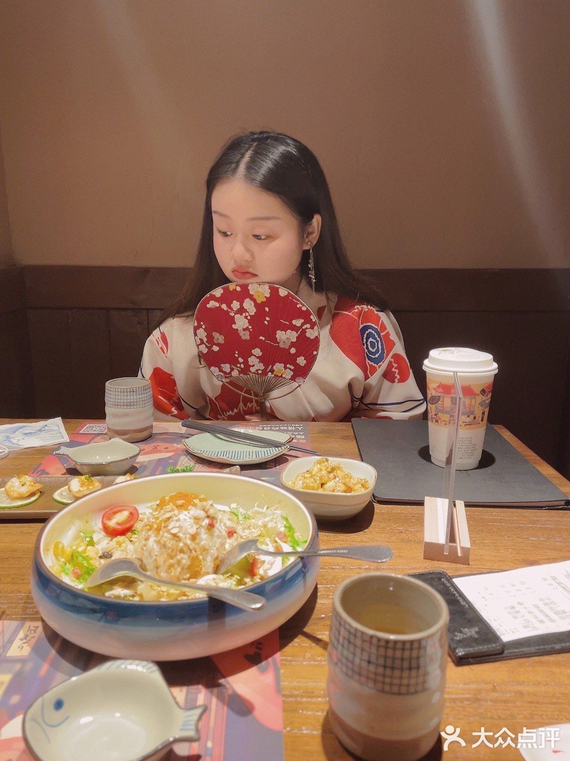 来京鹿日料店体验穿日式衣服吃美食[调皮]