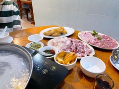 -华哥新鲜猪精品美食