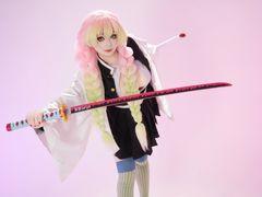 -米游妙妙屋cosplay换装自拍摄影体验馆