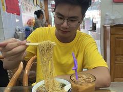 -桂山港式云吞面餐厅