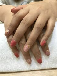 -进巍美甲美睫店